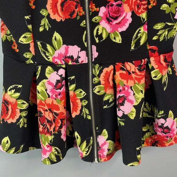 ECLIPSE Rose Floral Peplum Top Zip Embellished Spaghetti Strap Black Red Pink M - Picture 4 of 9